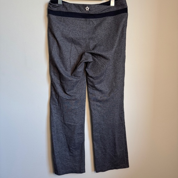 Womens Athletic Bottoms Bundle Lot of 2 Activewear Yoga Pants Size Large Fitness - Picture 3 of 12